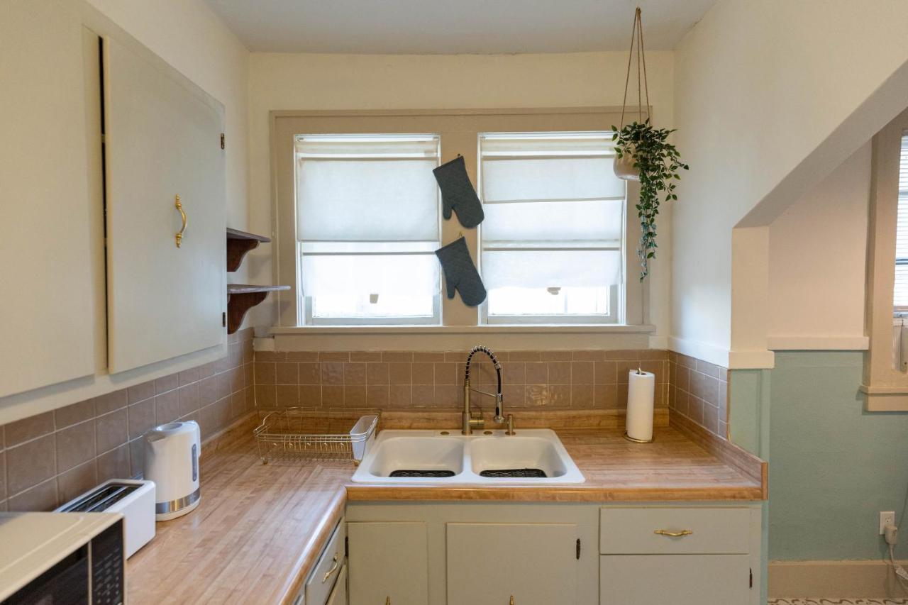 فيلا Historic Revival Midtown Memphis Duplex 64 Yes Pets Fast Wifi Free Parking المظهر الخارجي الصورة